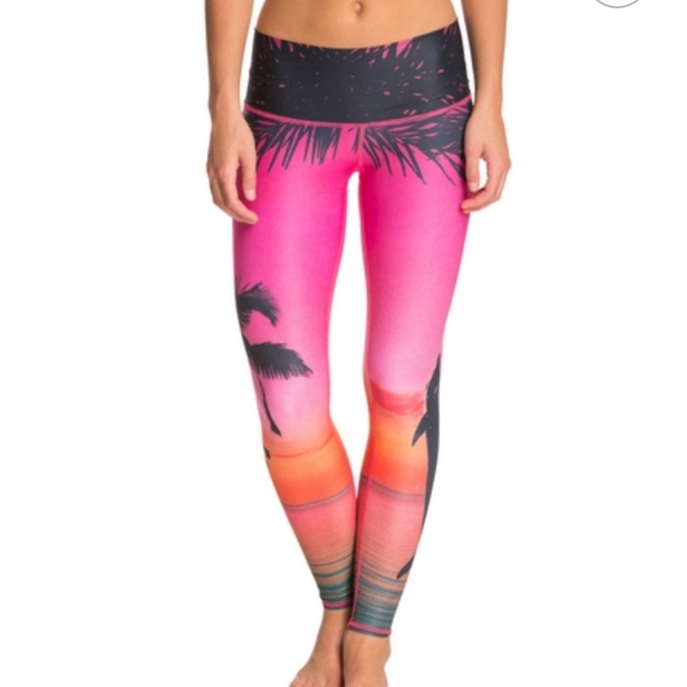 NWT Teeki Love the Adventure Sunset Yoga Leggings